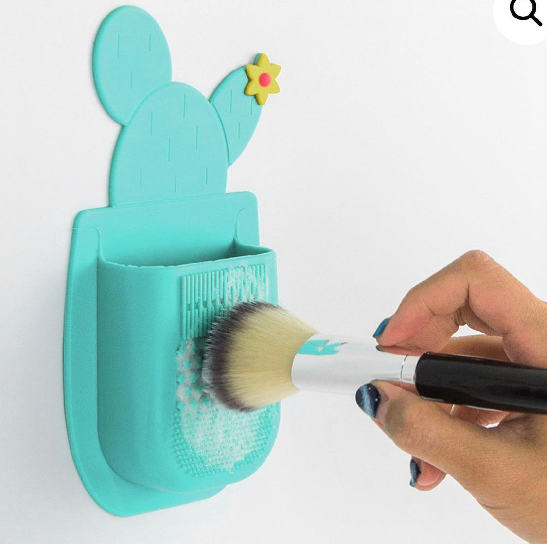Silipocket para sostener y limpiar tus brochas